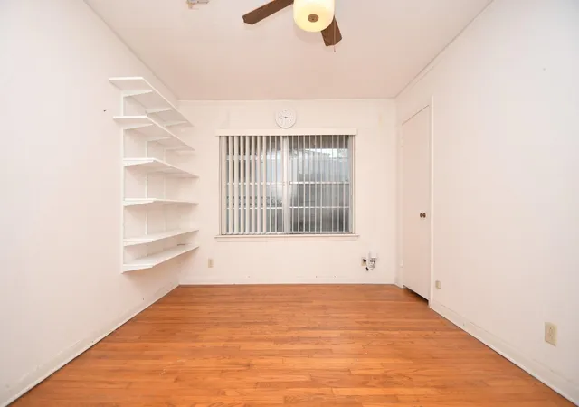 Photo 4 of Sale Pending at 4054 Cheena Dr, Houston, TX 77025 | MLS# 57329542 | Listing updated on 2026-09-02