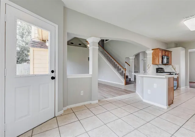 Photo 4 of Single family home for sale at 155 Perfidia Dr, Houston, TX 77015 | MLS# 76728927 | Listing updated on 2026-09-16