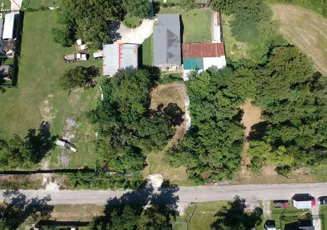 Photo 3 of Land for sale at 3409 Hewrick St, Houston, TX 77020 | MLS# 31322485 | Listing updated on 2026-09-11