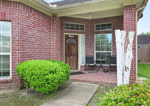 Homes for sale in Bacliff, TX | 4906 Chase Stone Dr, Bacliff, TX 77518 | MLS# 90945733
