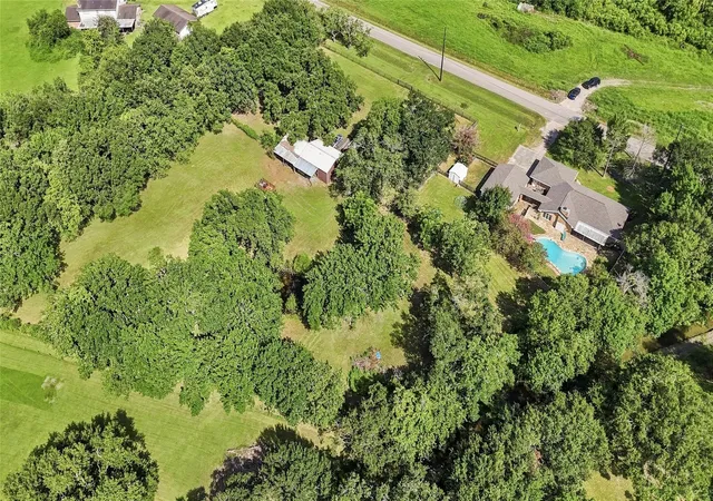 4th image of 5907 Clark Rd, Manvel, TX 77578 | MLS# 28503532
