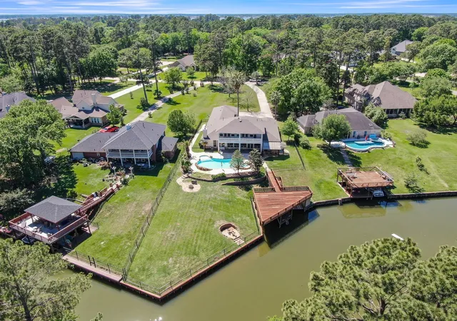 1st image of 12758 Aries Loop Loop, Willis, TX 77318 | MLS# 21782427