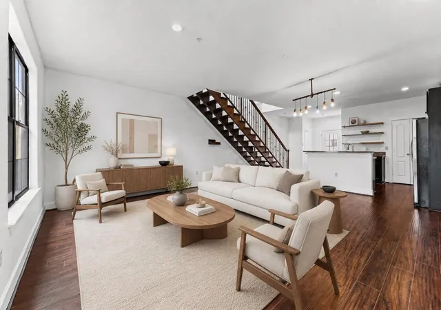 1st image of 1602 Elgin St #10, Houston, TX 77004 | MLS# 52435505