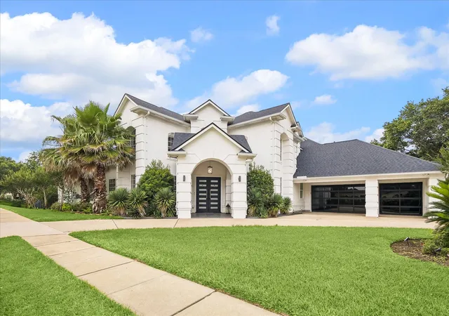 1st image of 2734 Peninsulas Dr, Missouri City, TX 77459 | MLS# 94289923