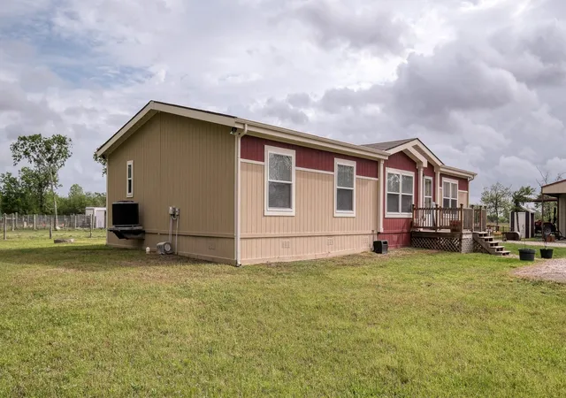 4th image of 38670 Sadler Rd, Pattison, TX 77423 | MLS# 68045225