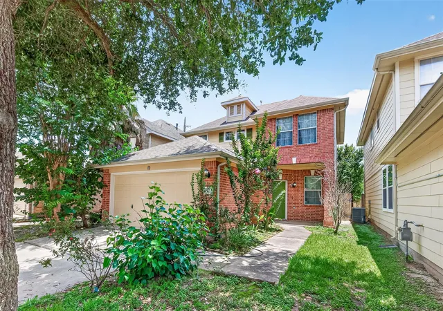 Photo 1 of Sale Pending at 14744 Branchwest Dr, Houston, TX 77082 | MLS# 92436812 | Listing updated on 2026-09-18