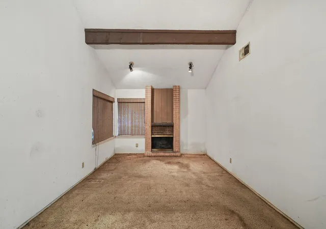 Photo 4 of Single family home for sale at 12807 Grand Cross Ln, Houston, TX 77072 | MLS# 71749367 | Listing updated on 2026-08-12