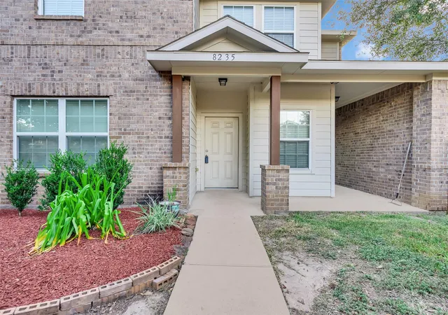 Photo 1 of Single family home for sale at 8235 Gran Villa Dr, Cypress, TX 77433 | MLS# 27134235 | Listing updated on 2026-09-20