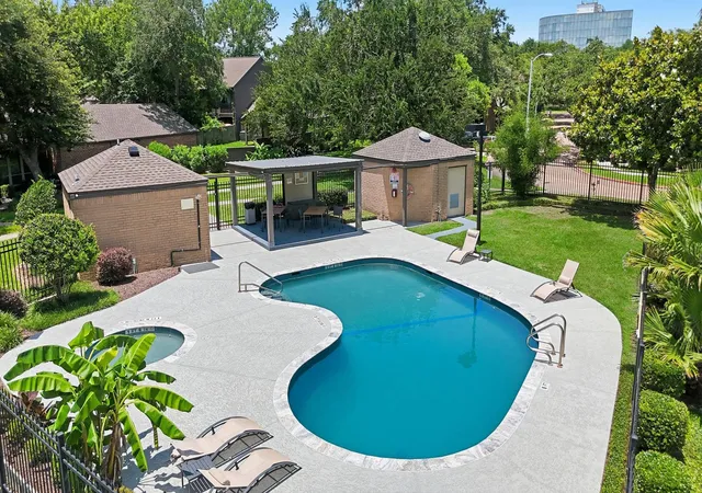 35th image of 2255 Broadlawn Dr, Houston, TX 77058 | MLS# 64288045