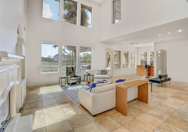 2nd image of 11415 Legend Manor Dr, Houston, TX 77082 | MLS# 69207162
