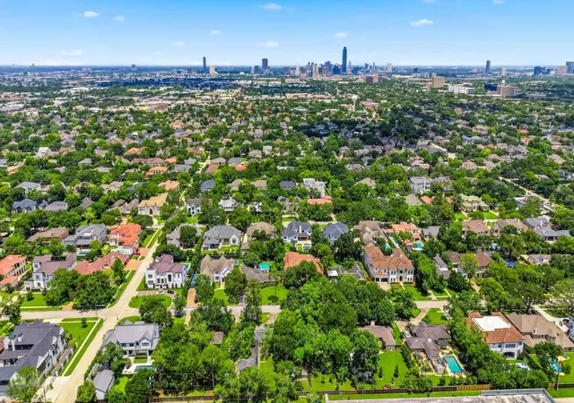 17th image of 5117 Valerie St, Bellaire, TX 77401 | MLS# 13297458