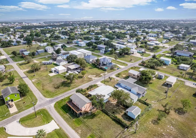 34th image of 904 W Harrison Ave, Port O Connor, TX 77982 | MLS# 83027156