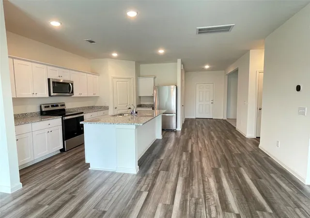2nd image of 1025 Sunlit Cir, Brookshire, TX 77423 | MLS# 32232211