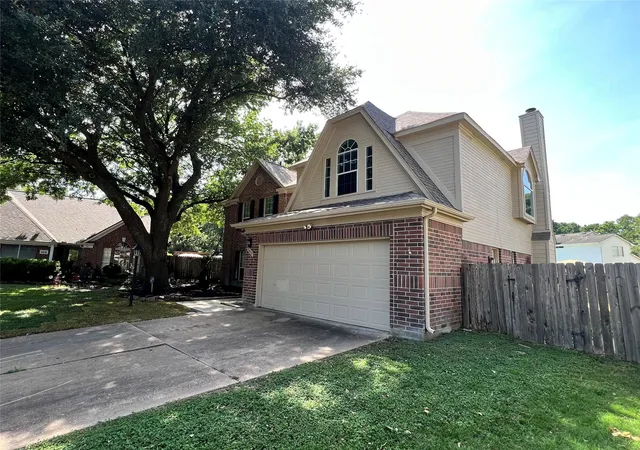 Photo 2 of Single family home for sale at 11422 Willow Fld Dr, Cypress, TX 77429 | MLS# 4507367 | Listing updated on 2026-10-18