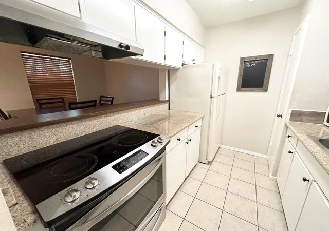 5th image of 3224 Timmons Ln #154, Houston, TX 77027 | MLS# 54782670