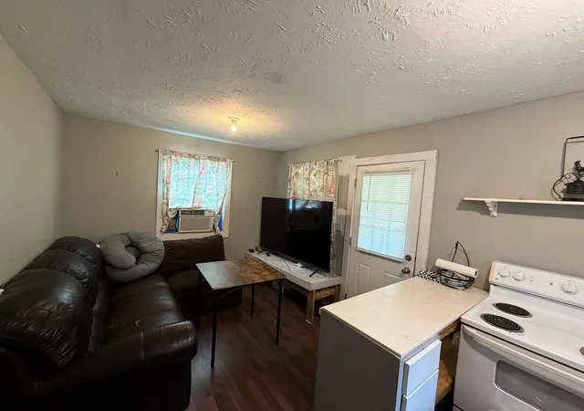 35th image of 8380 Shady Ln, Bryan, TX 77808 | MLS# 89506554