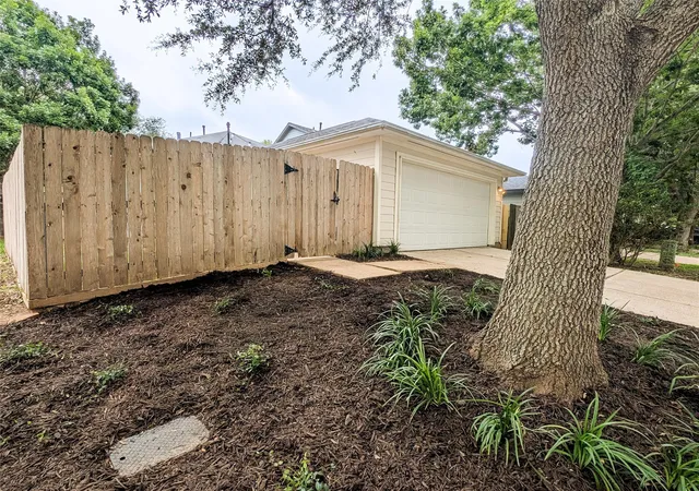 24th image of 3922 Federal Ln, Missouri City, TX 77459 | MLS# 73621845
