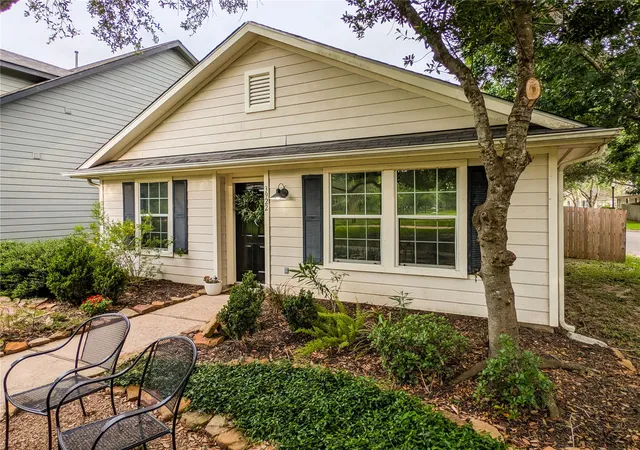 2nd image of 3922 Federal Ln, Missouri City, TX 77459 | MLS# 73621845