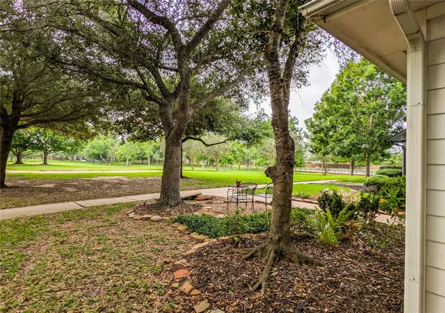 4th image of 3922 Federal Ln, Missouri City, TX 77459 | MLS# 73621845