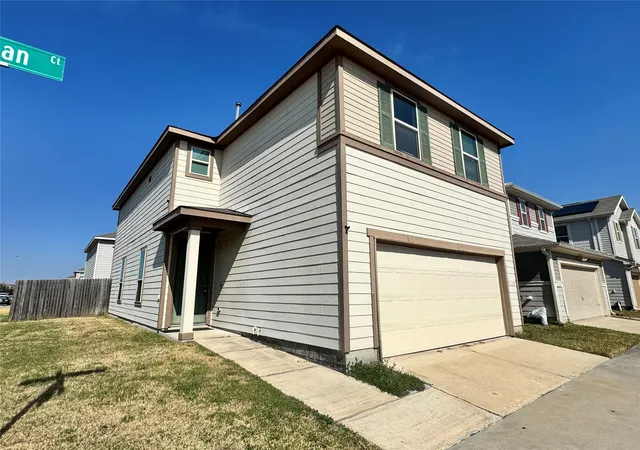 Photo 2 of Sale Pending at 19248 Red Argan Ct, Houston, TX 77073 | MLS# 25640129 | Listing updated on 2026-09-18