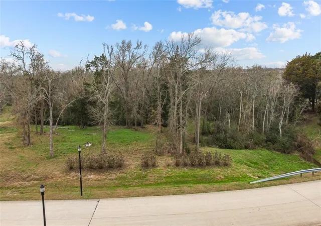 Photo 1 of Land for sale at 4728 Dutton Lake Dr, Baytown, TX 77523 | MLS# 90791508 | Listing updated on 2026-09-01