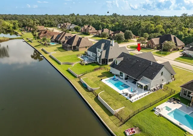 41st image of 217 Arrowhead Dr, Lake Jackson, TX 77566 | MLS# 52233285