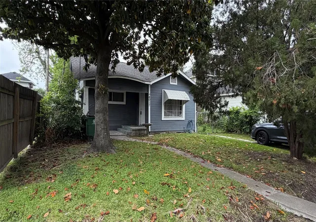 image of 4017 Baden St, Houston, TX 77009 | MLS# 19807905
