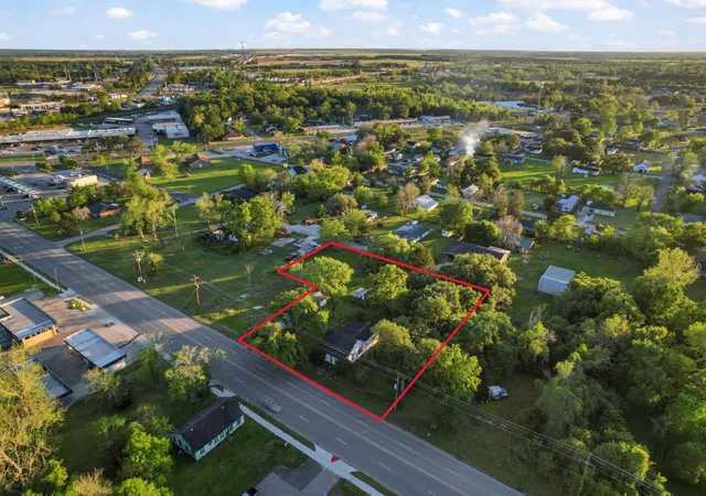 1st image of 804 N Cleveland, Dayton, TX 77535 | MLS# 18282851
