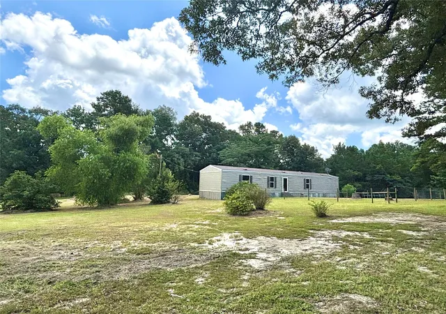 Homes for sale in Colmesneil, TX | 227 County Road 3240, Colmesneil, TX 75938 | MLS# 35821766