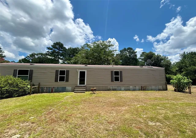 Homes for sale in Colmesneil, TX | 227 County Road 3240, Colmesneil, TX 75938 | MLS# 35821766
