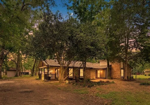 Photo 1 of Sale Pending at 15050 Cardinal Trl, Conroe, TX 77302 | MLS# 21955577 | Listing updated on 2026-09-10