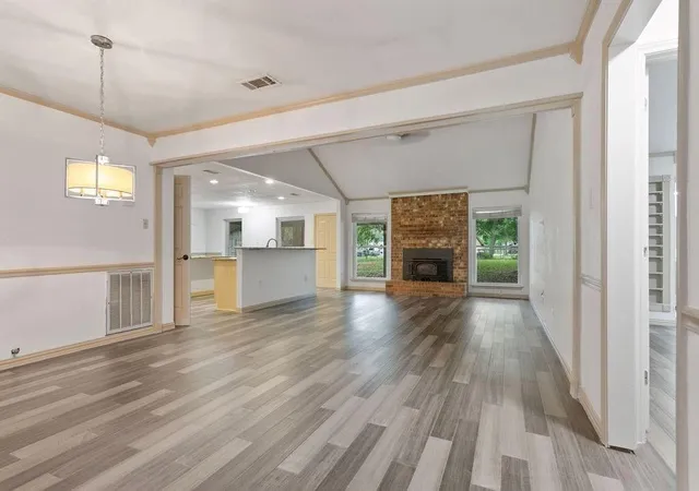Photo 4 of Sale Pending at 15050 Cardinal Trl, Conroe, TX 77302 | MLS# 21955577 | Listing updated on 2026-09-10