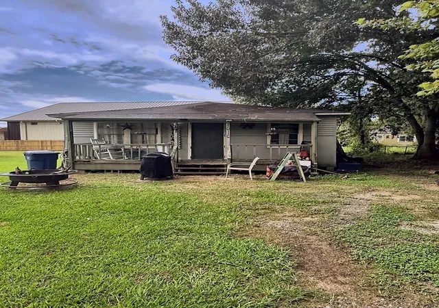 1st image of 101 Elm St, Daisetta, TX 77533 | MLS# 31960879