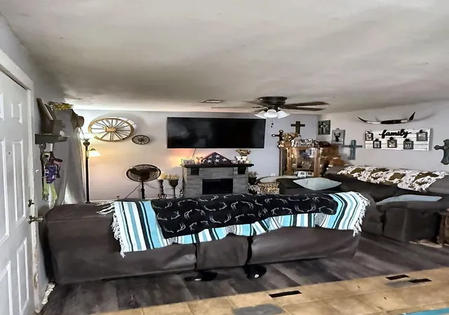 3rd image of 101 Elm St, Daisetta, TX 77533 | MLS# 31960879