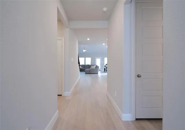 Photo 3 of Single family home for sale at 1776 Succotash Oak Ct, Conroe, TX 77304 | MLS# 10598560 | Listing updated on 2026-09-08