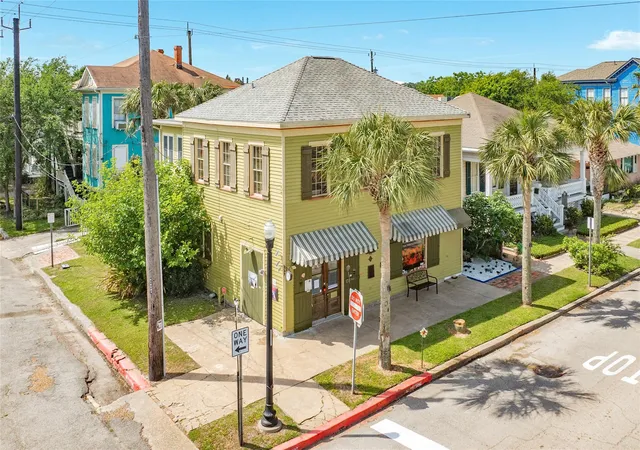 Photo 1 of Single family home for sale at 1201 Postoffice, Galveston, TX 77550 | MLS# 12335186 | Listing updated on 2026-09-11