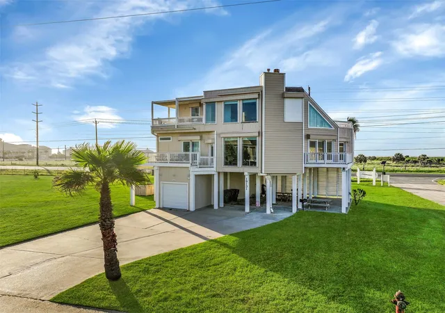 2nd image of 19131 Kahala Dr, Galveston, TX 77554 | MLS# 48512911