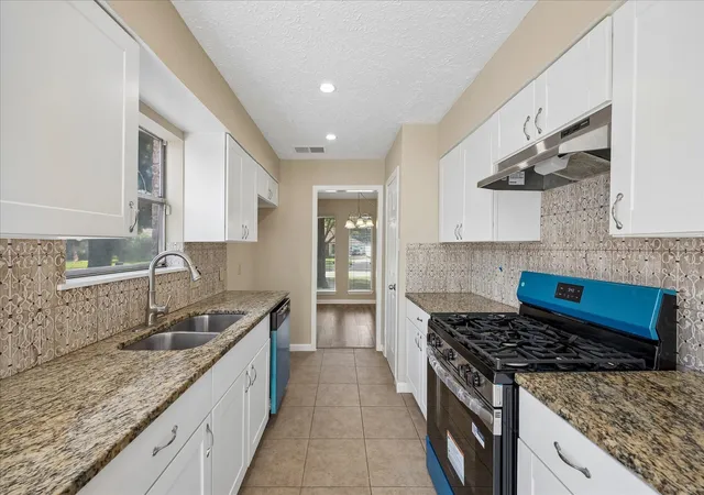 3rd image of 21314 Park Villa Dr, Katy, TX 77450 | MLS# 73213758