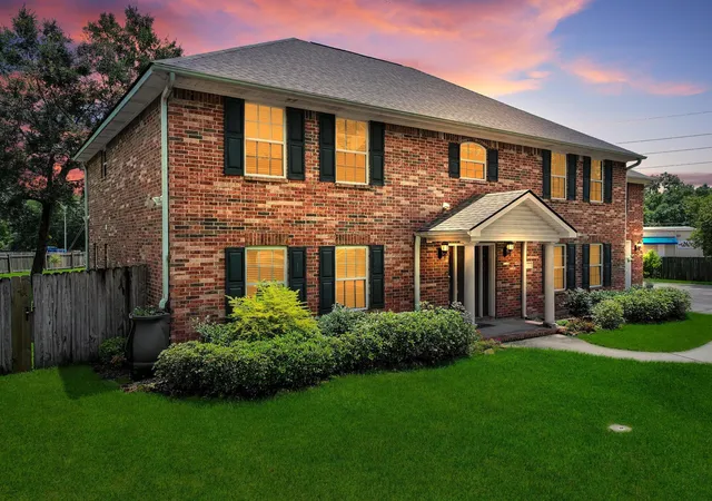 1st image of 5 Twin Circle Dr, Beaumont, TX 77706 | MLS# 16302618