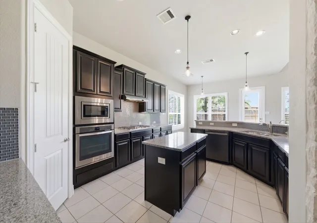 Homes for sale in League City, TX | 1411 Coffee Mill Ct, League City, TX 77573 | MLS# 43730137