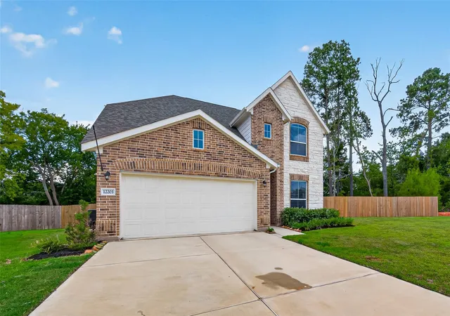 2nd image of 12203 Danza, Willis, TX 77318 | MLS# 17080406