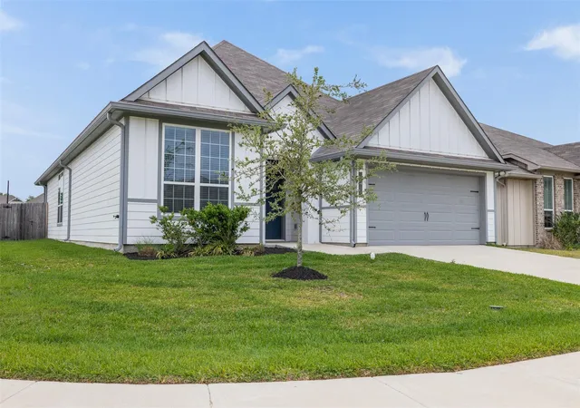 3rd image of 1968 Chief St, Bryan, TX 77807 | MLS# 5915743