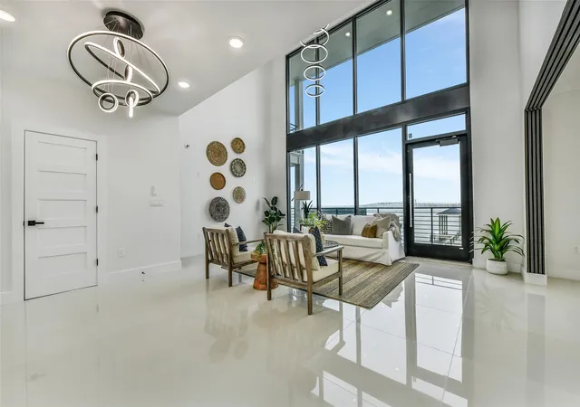 Photo 4 of Single family home for sale at 9208 W Bay Rd, Galveston, TX 77554 | MLS# 53451140 | Listing updated on 2026-08-22