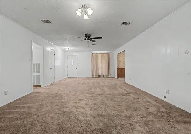 Photo 4 of Single family home for sale at 2310 Creekdale Dr, Houston, TX 77068 | MLS# 25882882 | Listing updated on 2026-09-02