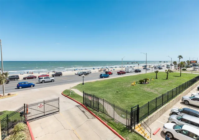Photo 2 of Condo for sale at 6300 Seawall Blvd #1201, Galveston, TX 77551 | MLS# 372401 | Listing updated on 2026-07-28