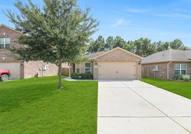 Photo 1 of Single family home for sale at 7614 Dusty Melody Ln, Conroe, TX 77304 | MLS# 90089914 | Listing updated on 2026-09-01