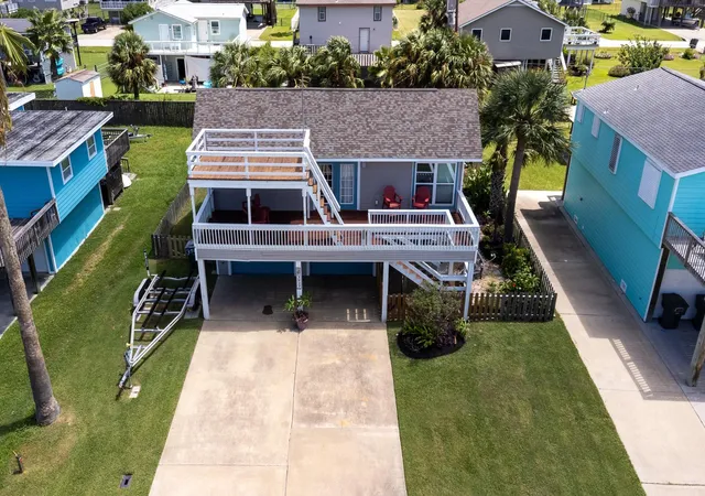 2nd image of 3927 Panola Dr, Galveston, TX 77554 | MLS# 30649179