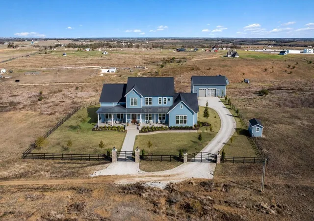 image of 422 County Road 451, Coupland, TX 78615 | MLS# 69861369