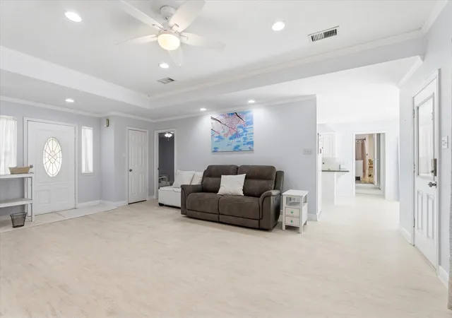 4th image of 205 Don Q Ln, Baytown, TX 77523 | MLS# 39750230