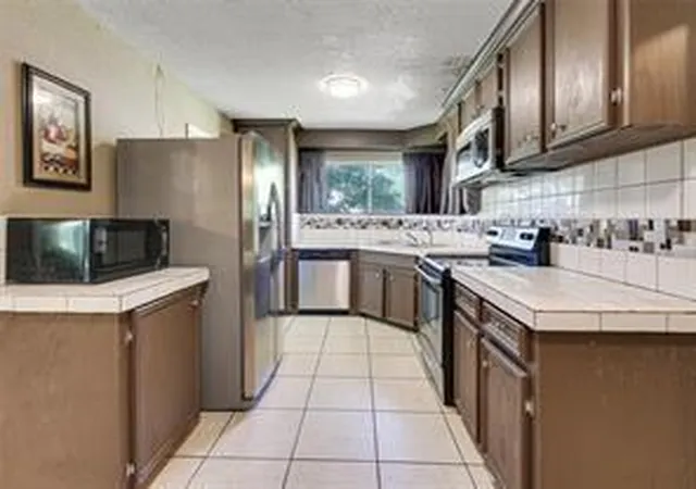 Homes for sale in Freeport, TX | 1755 W 10Th St, Freeport, TX 77541 | MLS# 58592717